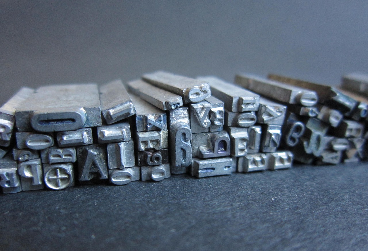 如何利用云存储服务提高企业文档和数据管理