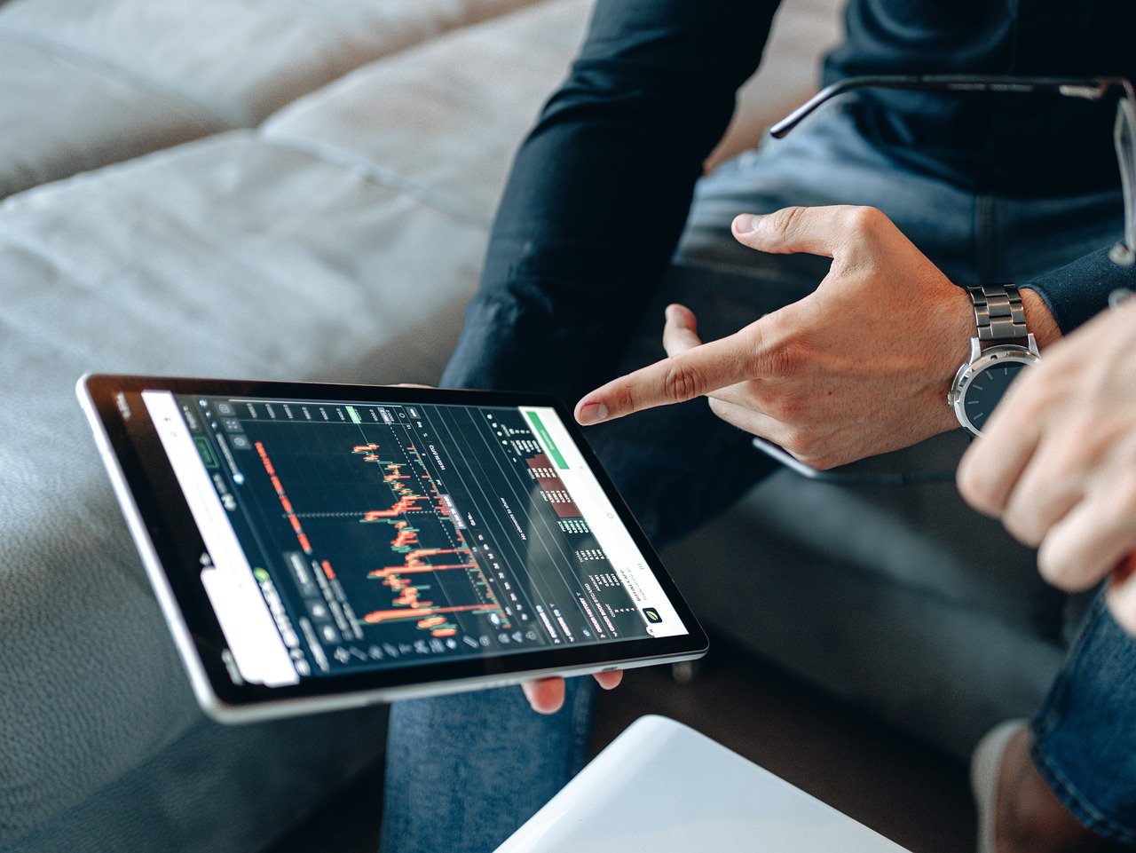 堡垒前线：破坏与创造：轻瘦app详情下载教程