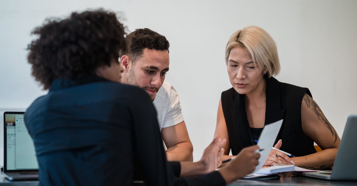 探探实名账号：代理注册公司合规运营